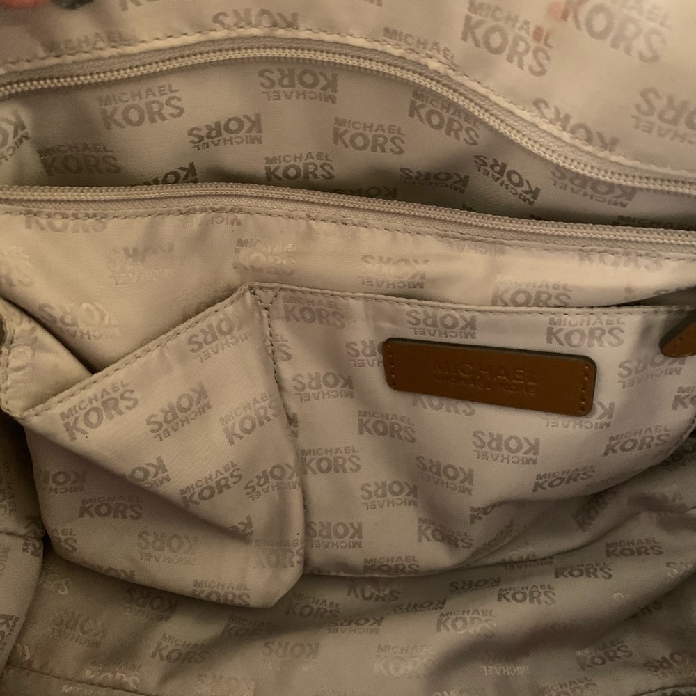Michael Kors Handbag - Picture 7 of 7